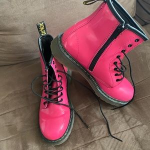 Doc Martens - Delaney style hot pink combat boots